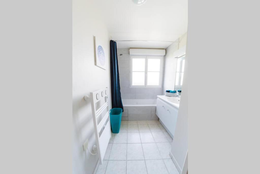 Le Lumineux-T2-43M2-Face Val D'Europe-Disney Serris Exterior foto